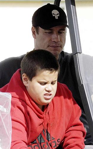 Jett Travolta : l'autopsie révélé qu'il serait bien mort d'une crise cardiaque