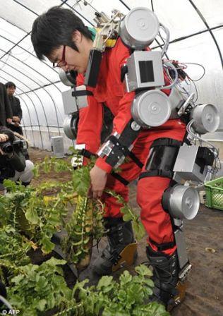 farmer_robot_suit