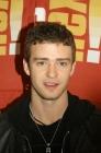 Justin Timberlake en 2002 : il y a du mieux !
