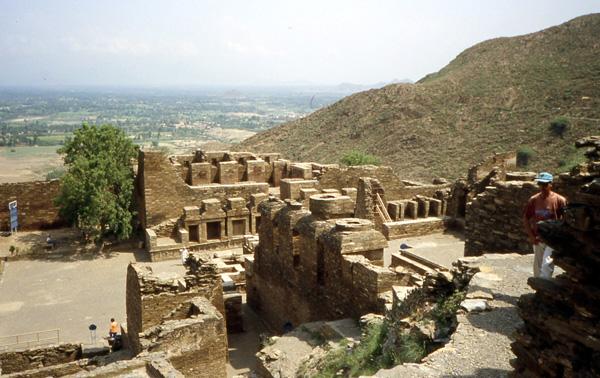pakistan-monastere-takht-i-bahi.1231924252.jpg