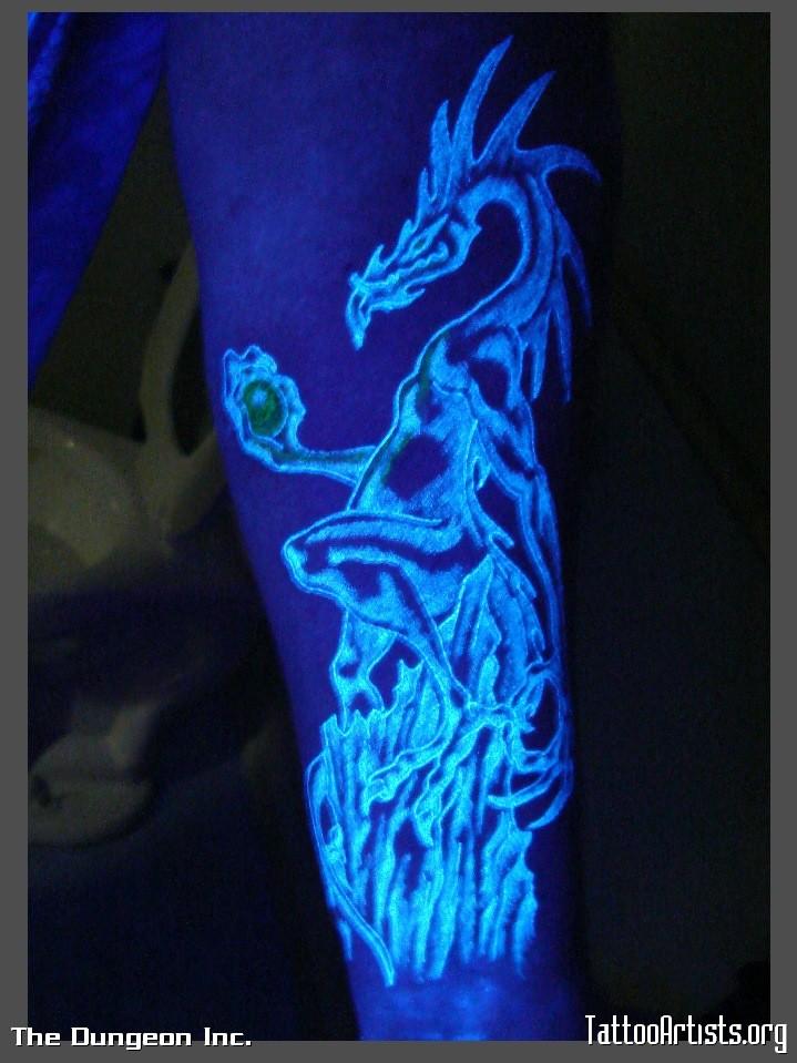 UV Blacklight Dragon 2