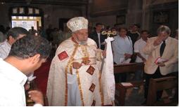 L'adieu à Mgr Stephanos II Ghattas