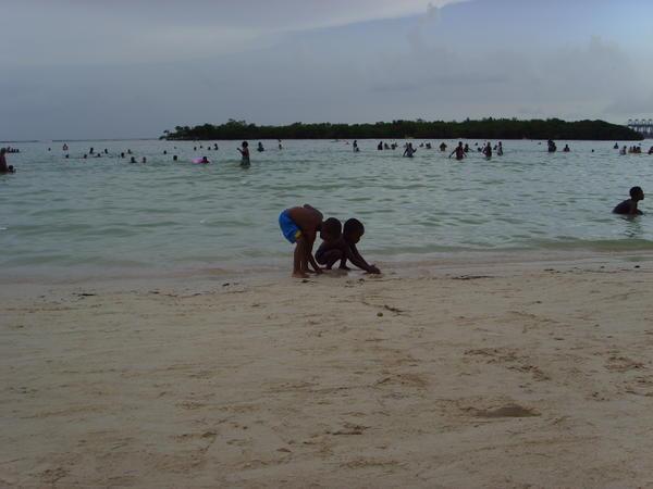 Une journée à la plage: Boca Chica
