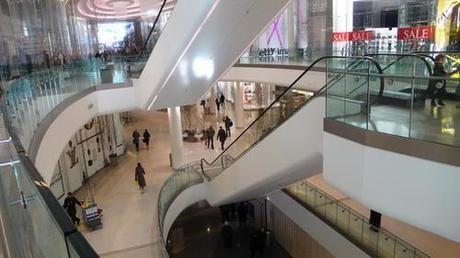 London - Westfield Shopping Center