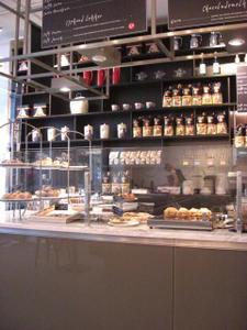 Douwe Egberts Café : le temple du café (1)