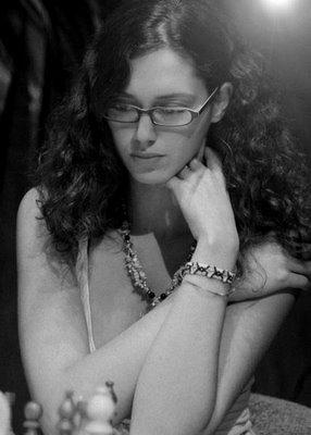 Rencontre avec la championne d'échecs Natacha Benmesbah Natacha Benmesbah