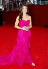 Brooke Shields magnifique dans sa robe de princesse rose