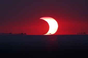 Eclipse annulaire du 26/01 en images