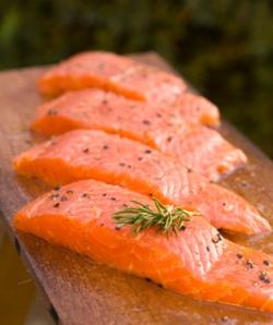 Le saumon, un poisson gras riche en oméga-3