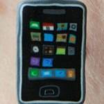 Des boucles d'oreille iPhone