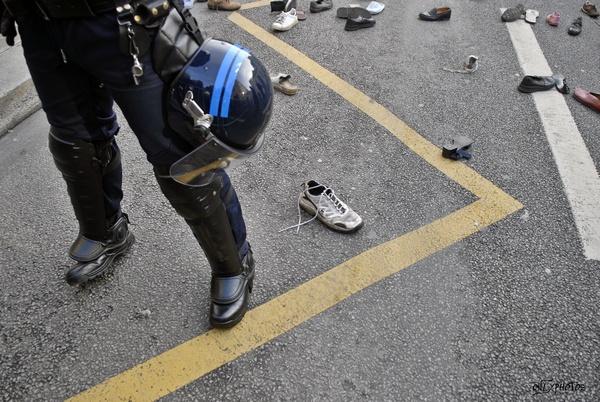 lancer de pompes devant le ministère de la recherche.