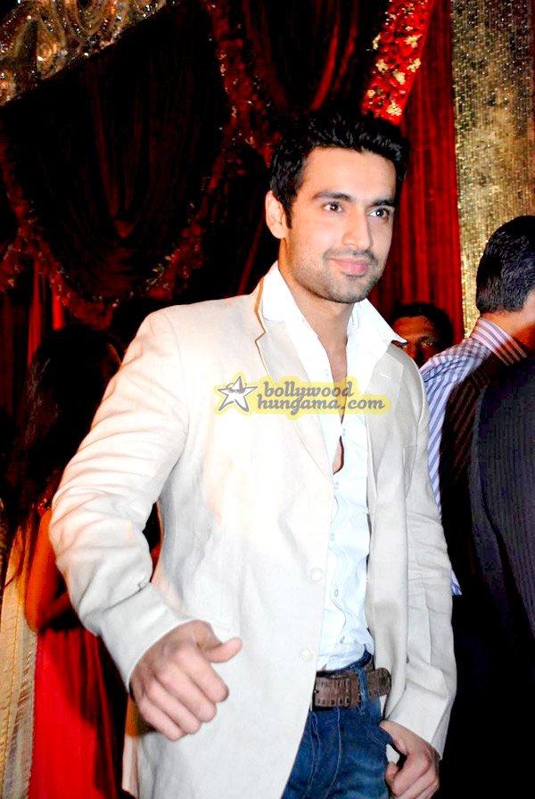 [PHOTO] Wedding reception of Bharat Shah's son