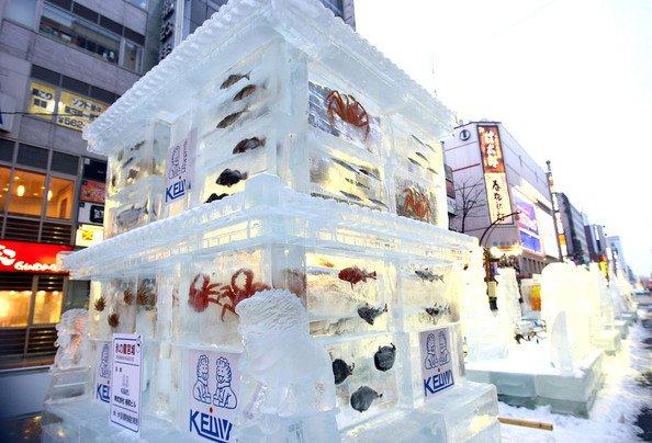 Le Festival de neige et glace sur l'île d'Hokkaido, Japon