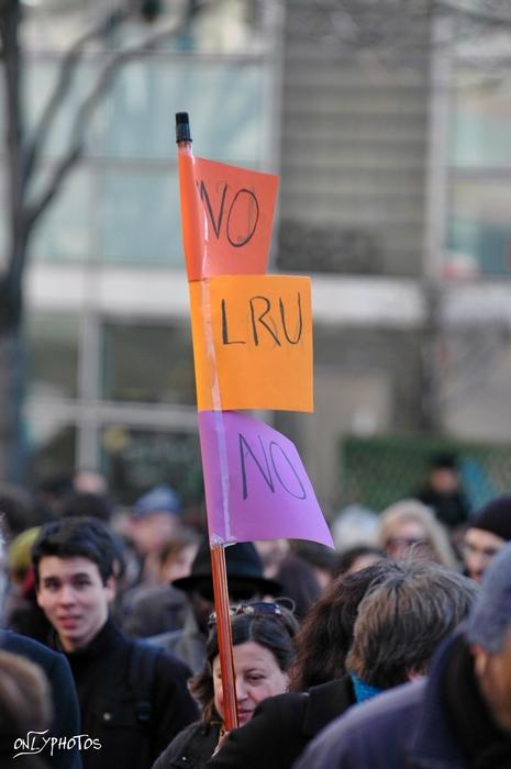 Journée d'action dans les universités contre la LRU. 5 février 2009.