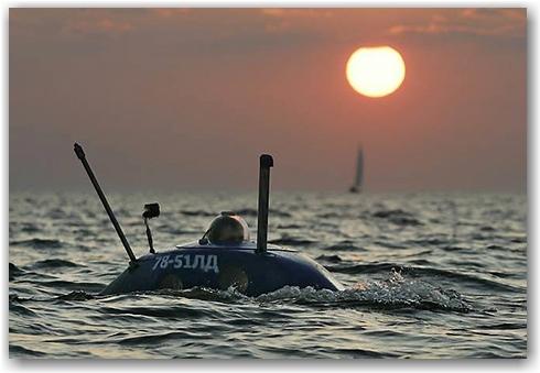 homemade-smallest-russian-submarine-2