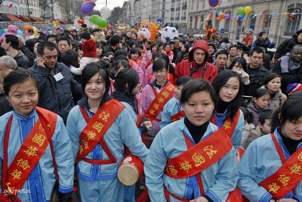 Nouvel an chinois 2009. (Fête du Têt) Paris, quartier de Belleville.