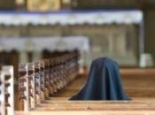 Deux religieuses contraintes dévêtir pour prouver leur identité