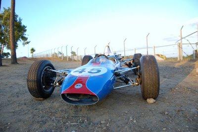 Les doigts dans la prise