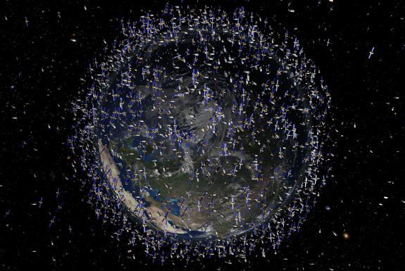Image fournie par l'Agence spatiale européenne, montrant les objets en orbite autour de la Terre.