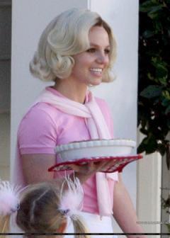 Britney Spears en ménagère sexy !
