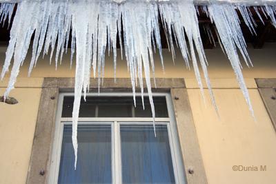 La Chaux-de-Fonds: 19 février 2009 stalactites