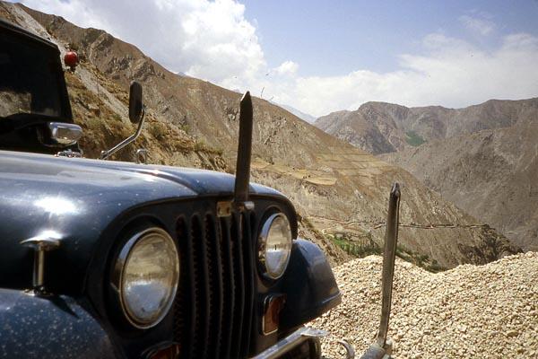 pakistan-jeep.1235121632.jpg