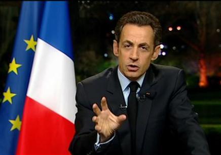Sarkozy débordé par la crise sociale