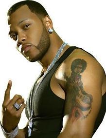 Flo Rida dénigre Chris Brown