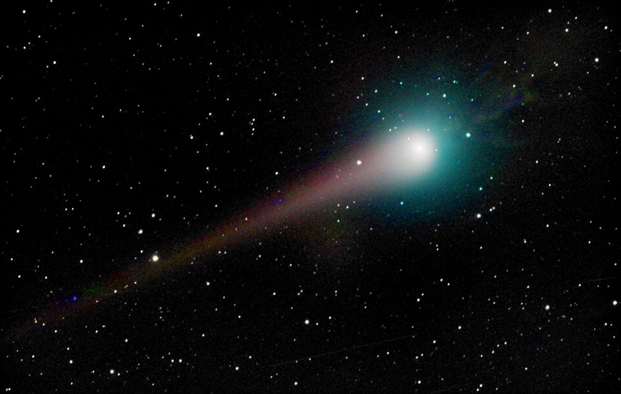 Pluie photos comète Lulin