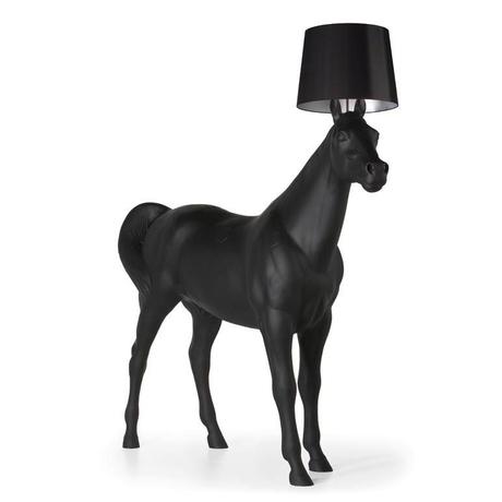 Lampadaire ” HORSE LAMP ” plus qu’une œuvre d’art !