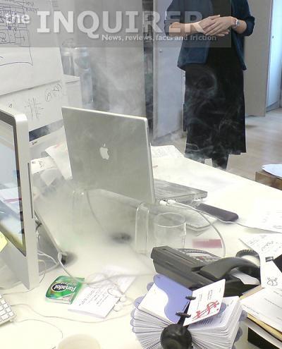 Macbook en feu