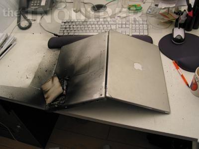 Macbook en feu