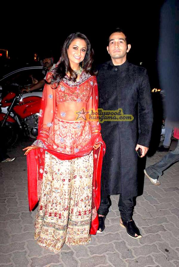 [PHOTOS] Shahrukh Khan et Salman Khan réunis pour le mariage