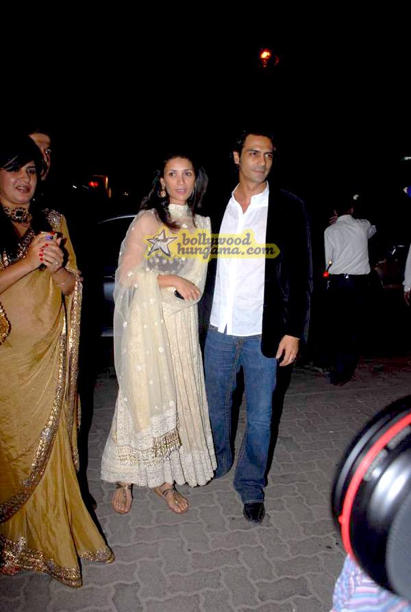 [PHOTOS] Shahrukh Khan et Salman Khan réunis pour le mariage