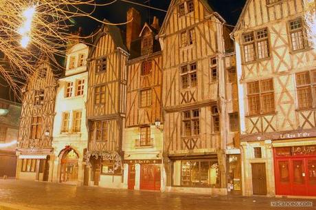 tours-place-plumereau-by-night-02.1236623147.jpg
