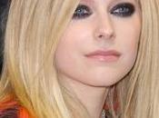 Avril Lavigne lance dans cosmétique