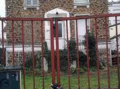 dessous l’affaire.