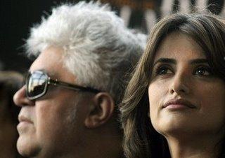 Il serait temps que Lionel Jospin passe chez le coiffeur.