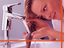 « Je me suis lavé les cheveux dans mon évier » Un témoignage poignant