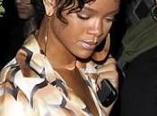 Rihanna prend recule