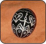 Bricolage - Oeufs décorés pour Pâques : technique de la carte à gratter ou du cerne