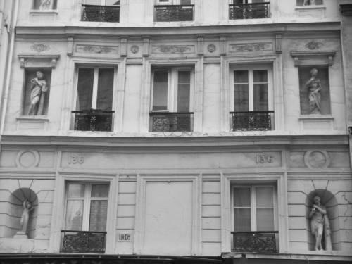Rue Montmartre n136 003.jpg