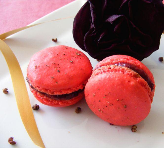 macaronsframboisehibiscusrosesichuan.jpg