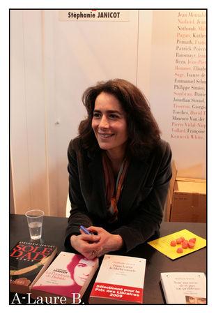 Stephanie_Janicot