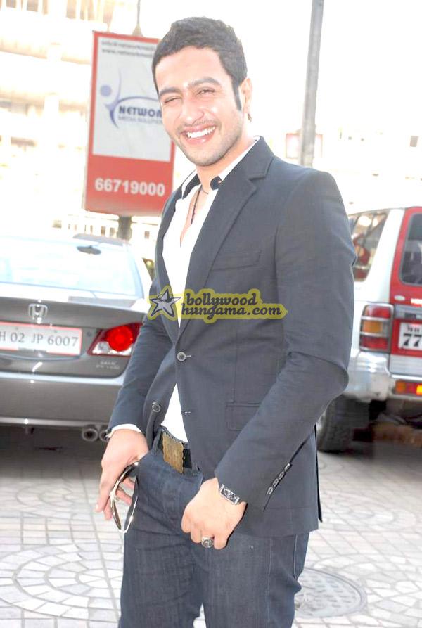 [PHOTOS] Adhyayan Suman's website launch