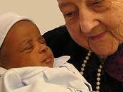 Pourquoi bébés sont plus jeunes leurs parents