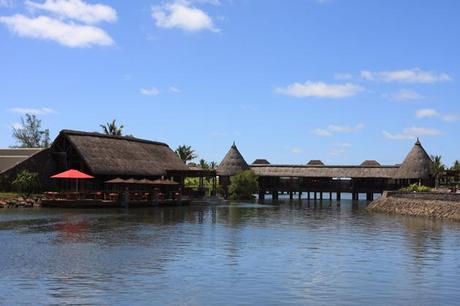 Hublot ouvre sa  première boutique sur l’eau, à l’Ile Maurice