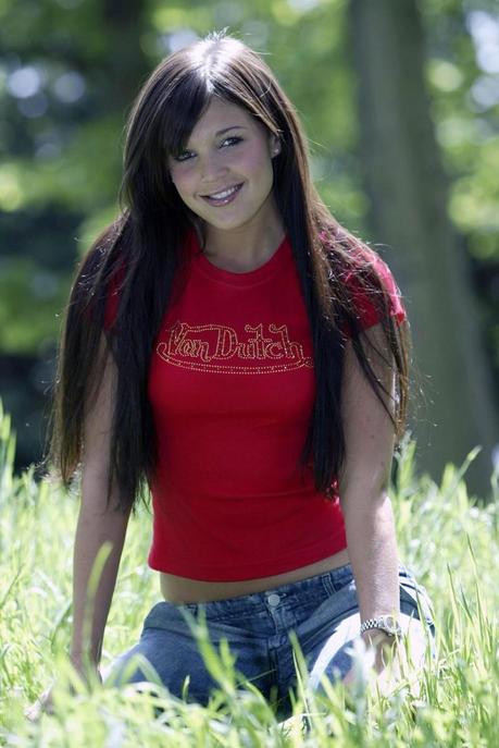 danielle-lloyd-avantap-85822-800x1196