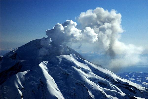 Éruption volcanique du Mont Redoubt, Alaska