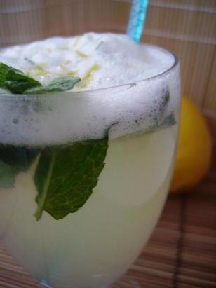 CITRONNADE en attendant l'été!